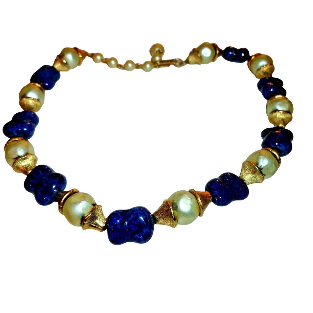 Vintage Trifari Blue Mottled Glass Faux Pearl Gold Tone Choker Necklace 16"